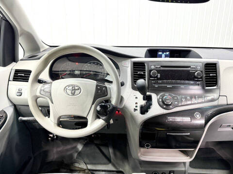 2014 Toyota Sienna