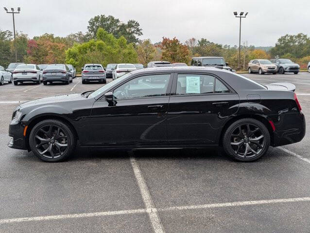 2023 Chrysler 300 S V8