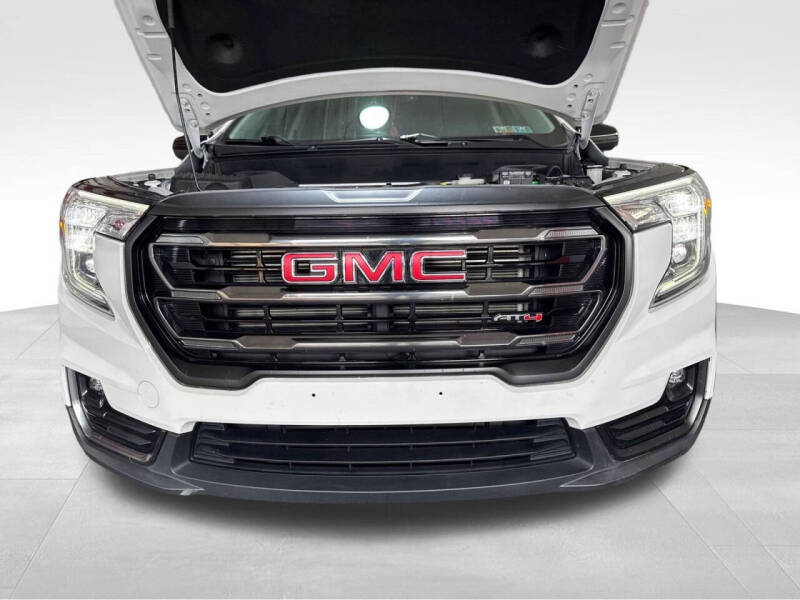 2023 GMC Terrain AT4