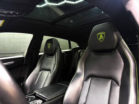 2019 Lamborghini Urus