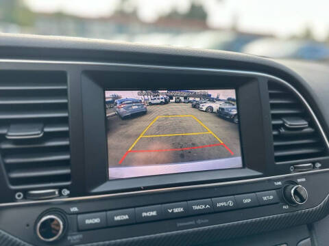 2018 Hyundai Elantra Sport