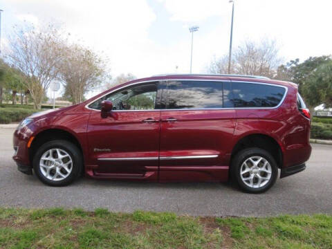 2020 Chrysler Pacifica Touring L Plus