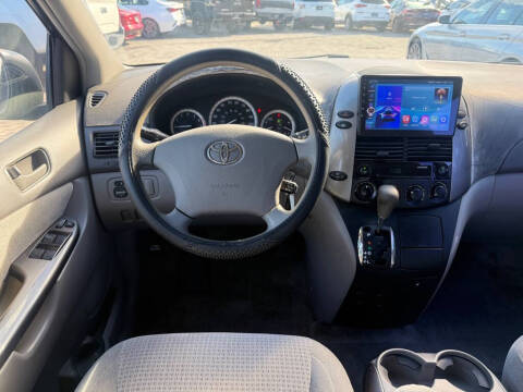 2006 Toyota Sienna