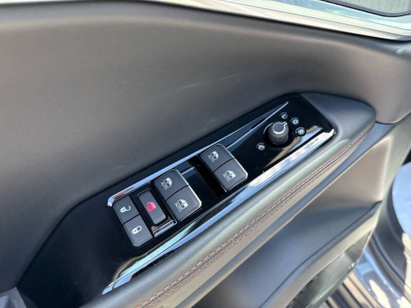 2025 Jeep Wagoneer S Limited