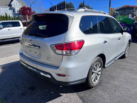 2014 Nissan Pathfinder SL