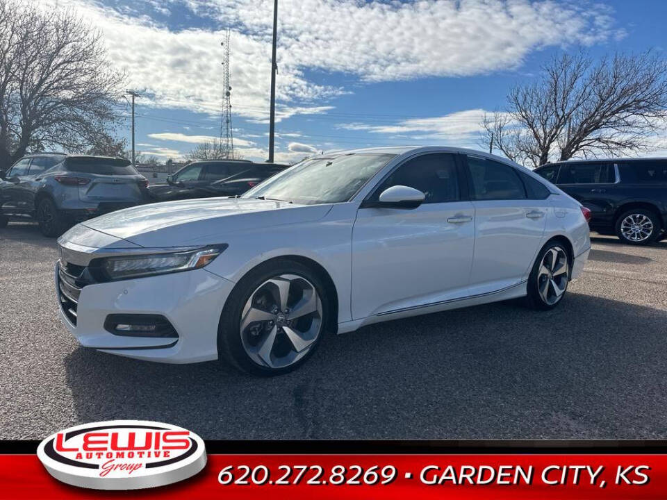 2018 Honda Accord for sale at Lewis Chevrolet of Garden City in Garden City, KS