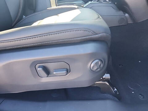 2025 Jeep Gladiator High Tide