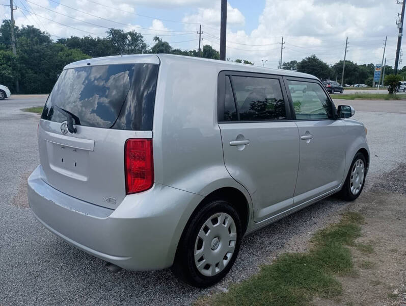 2010 Scion xB
