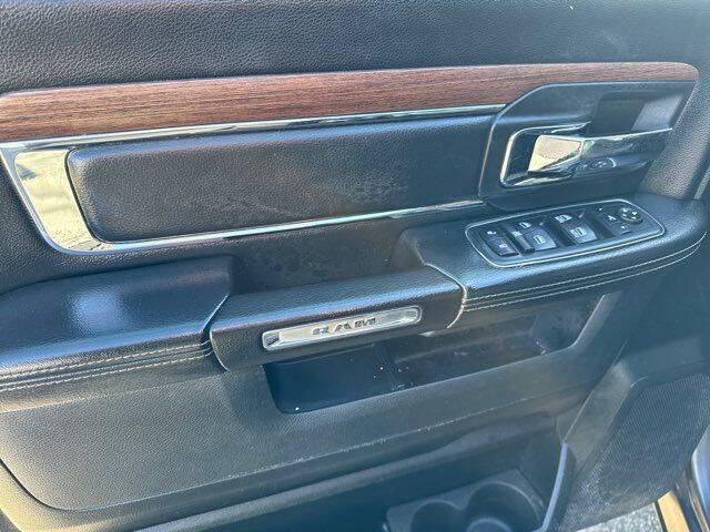 2017 RAM 1500 Laramie