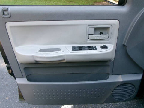 2005 Dodge Dakota SLT