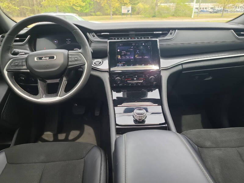 2023 Jeep Grand Cherokee L Altitude