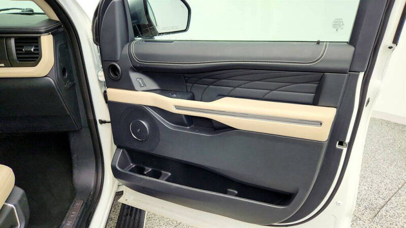 2024 Ford Expedition Platinum