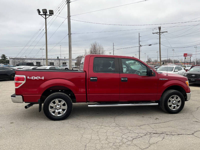 2011 Ford F-150 XLT photo 6