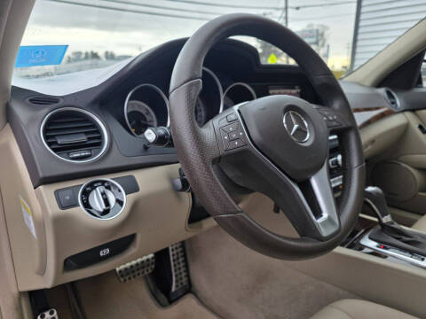2013 Mercedes-Benz C-Class C 300 Sport 4MATIC