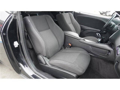 2016 Dodge Challenger SXT