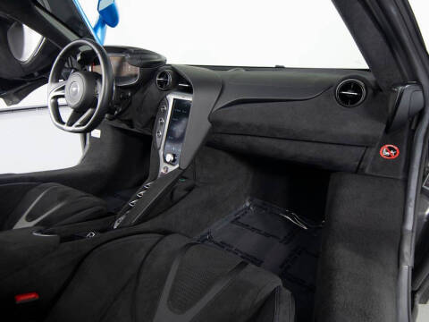 2024 McLaren 750S Spider