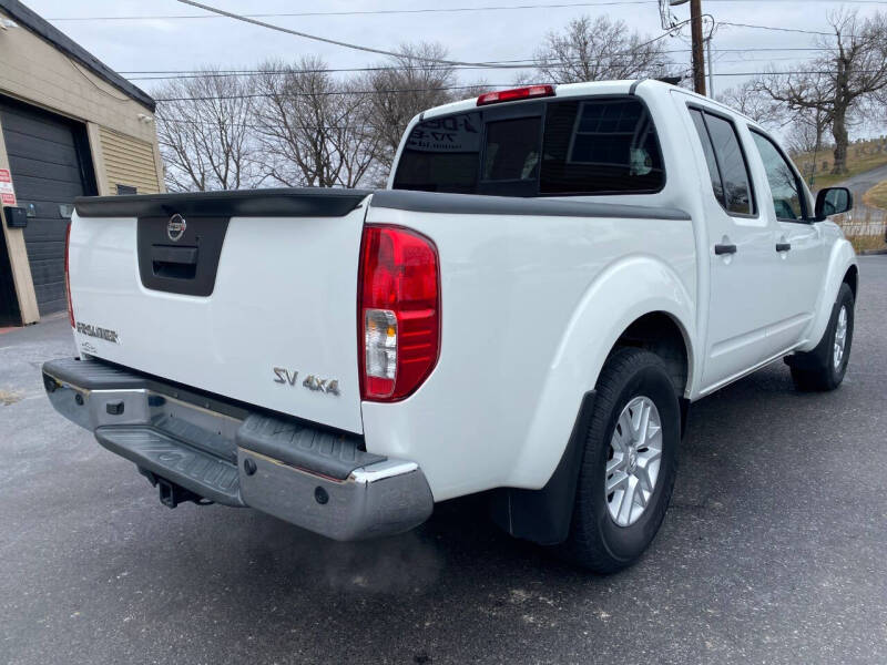 2016 Nissan Frontier SV