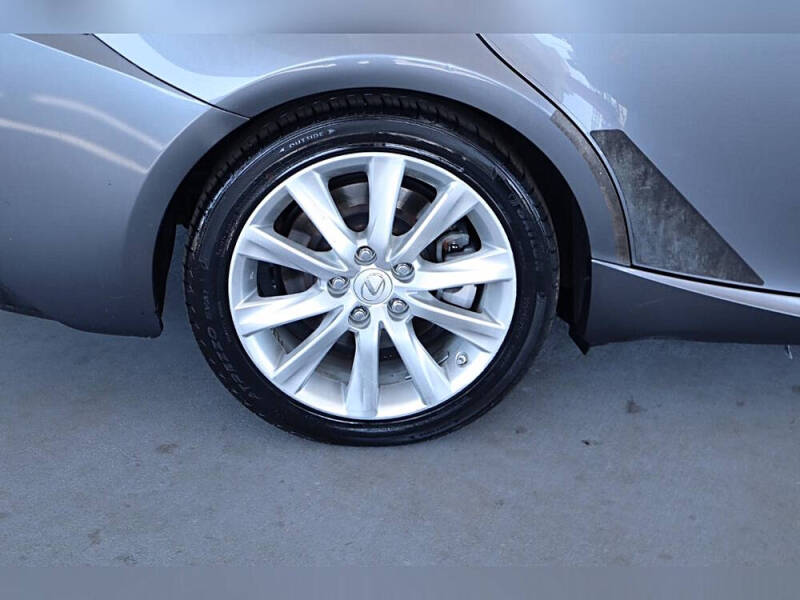 2016 Lexus IS 200t