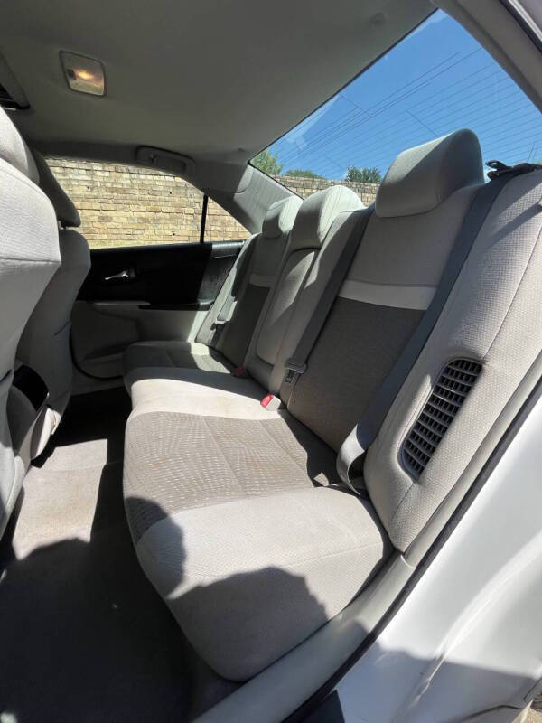 2012 Toyota Camry Hybrid LE