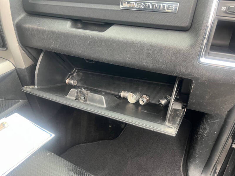 2017 RAM 1500 Laramie