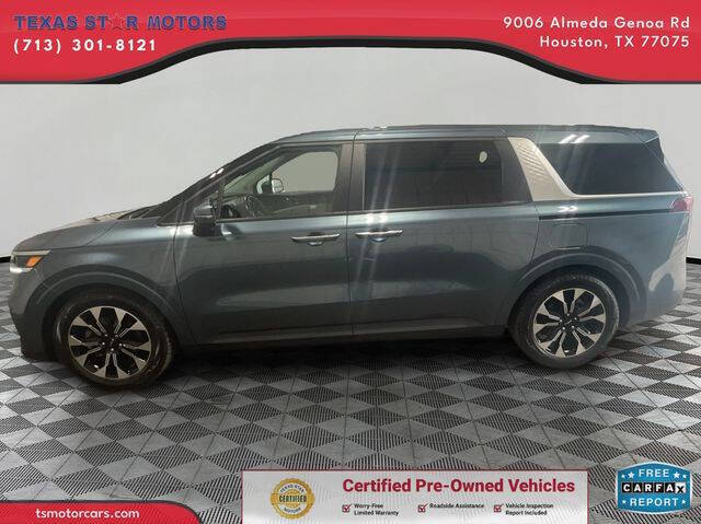 2022 Kia Carnival EX