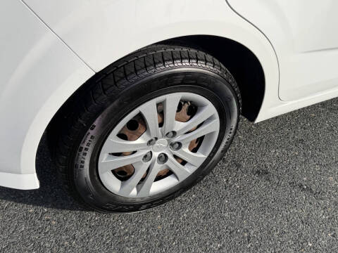 2019 Chevrolet Sonic LT Auto Fleet