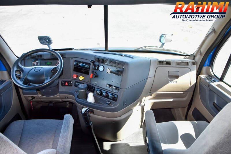 2016 Freightliner Cascadia