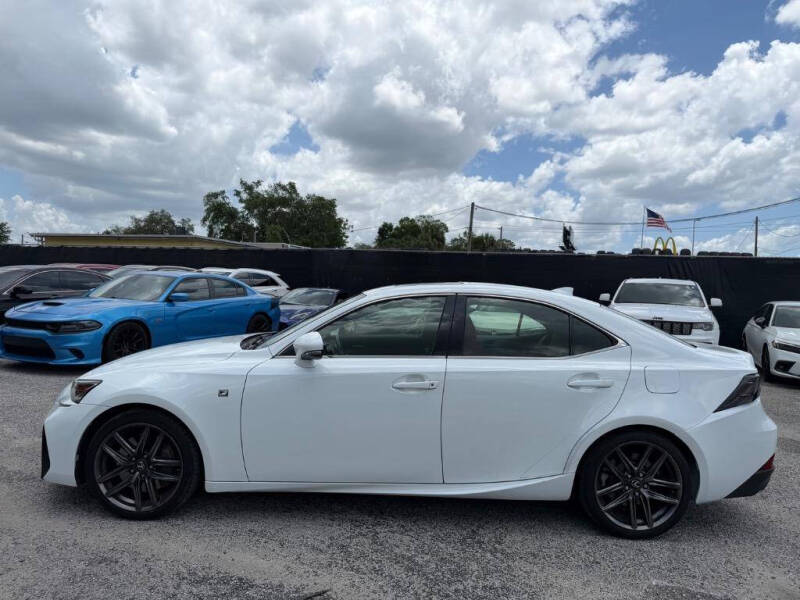 2017 Lexus IS 200t