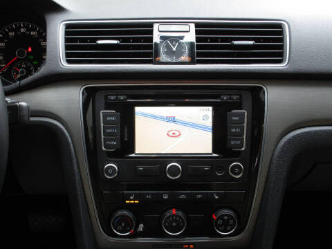 2015 Volkswagen Passat 2.0L TDI SE