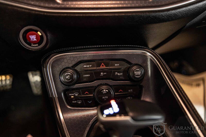 2015 Dodge Challenger SRT 392