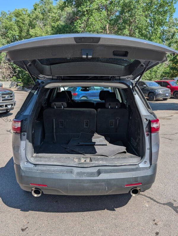 2021 Chevrolet Traverse LS