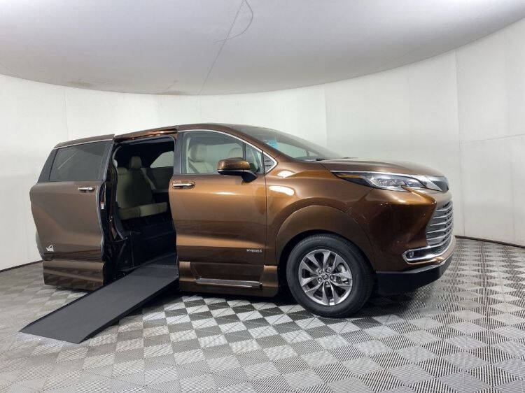 2021 Toyota Sienna
