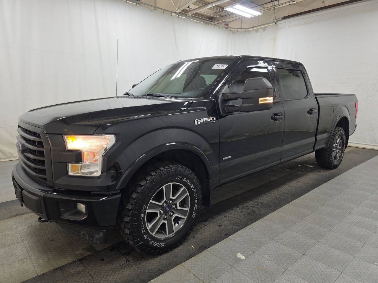 2017 Ford F-150 XLT 4x4 4dr SuperCrew 6.5 ft. SB's photo