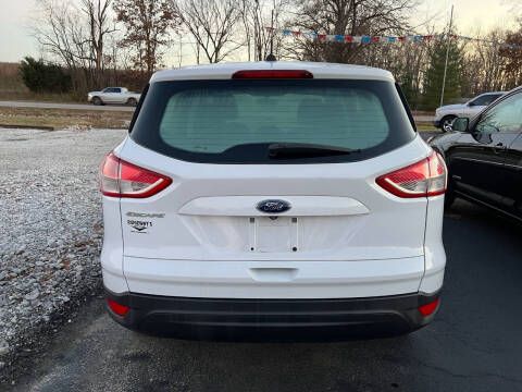 2016 Ford Escape S