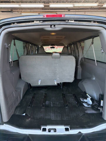 2017 Chevrolet Express LS 3500