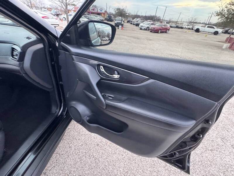 2018 Nissan Rogue S