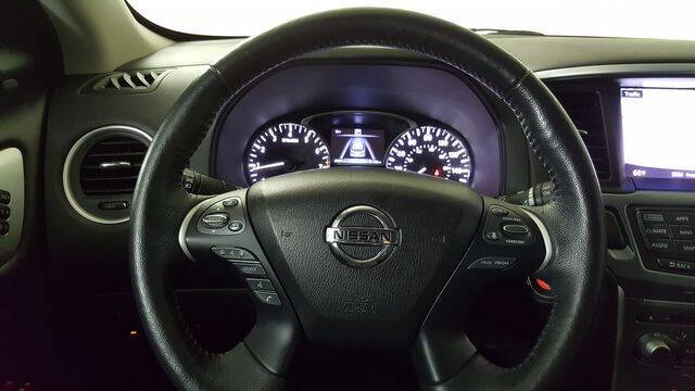 2018 Nissan Pathfinder SL