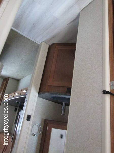 2020 Lance Camper 2465