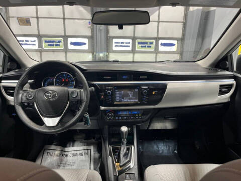 2015 Toyota Corolla LE Plus