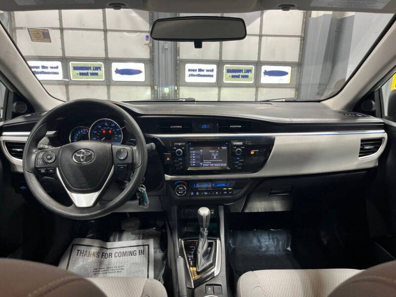 2015 Toyota Corolla LE Plus