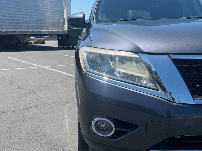 2014 Nissan Pathfinder SL