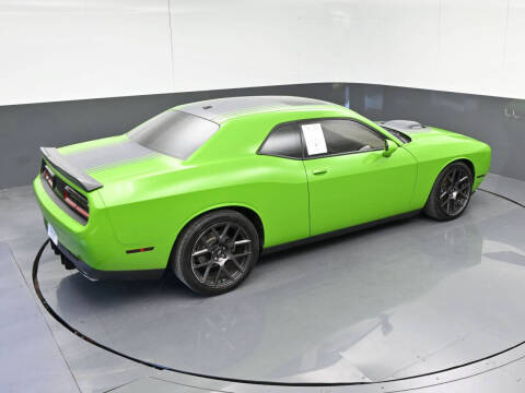 2017 Dodge Challenger R/T Plus