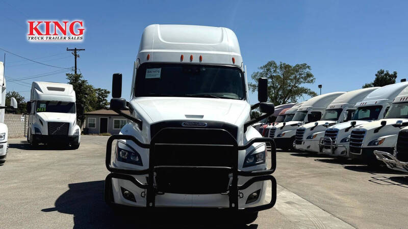 2023 Freightliner Cascadia