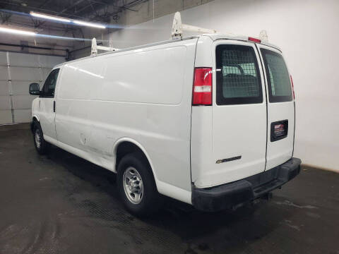 2018 Chevrolet Express 2500