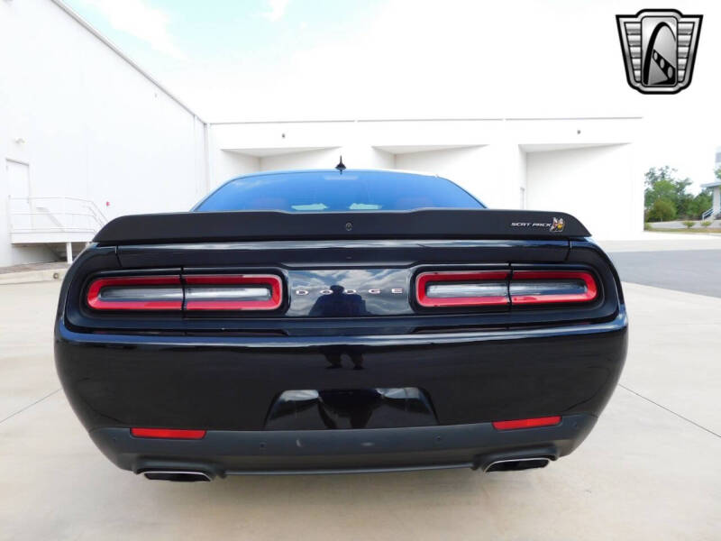 2021 Dodge Challenger