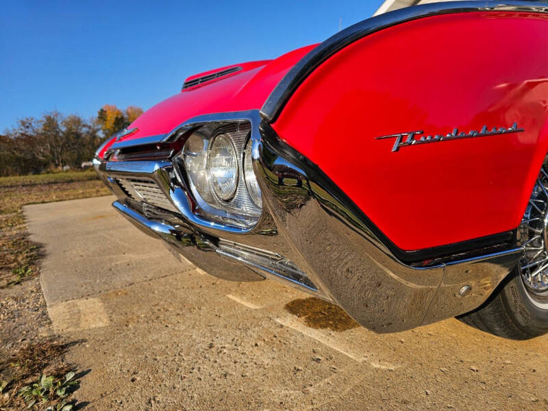 1961 Ford Thunderbird