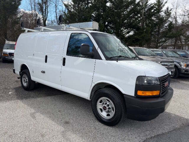 2022 GMC Savana 2500