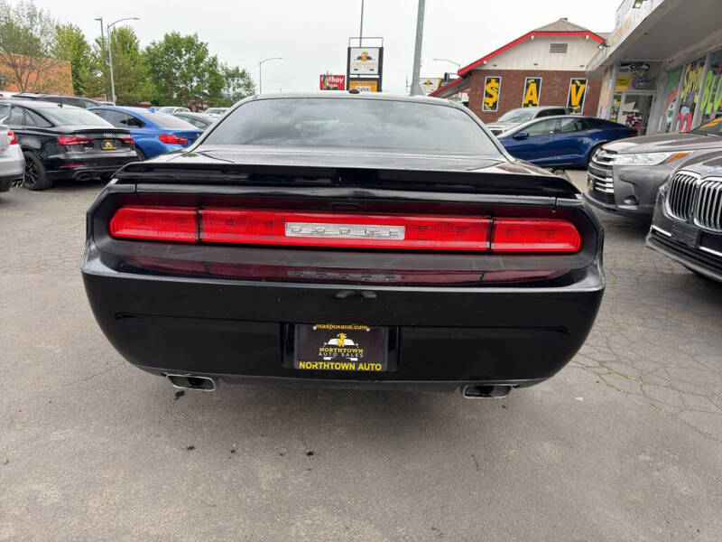 2012 Dodge Challenger R/T