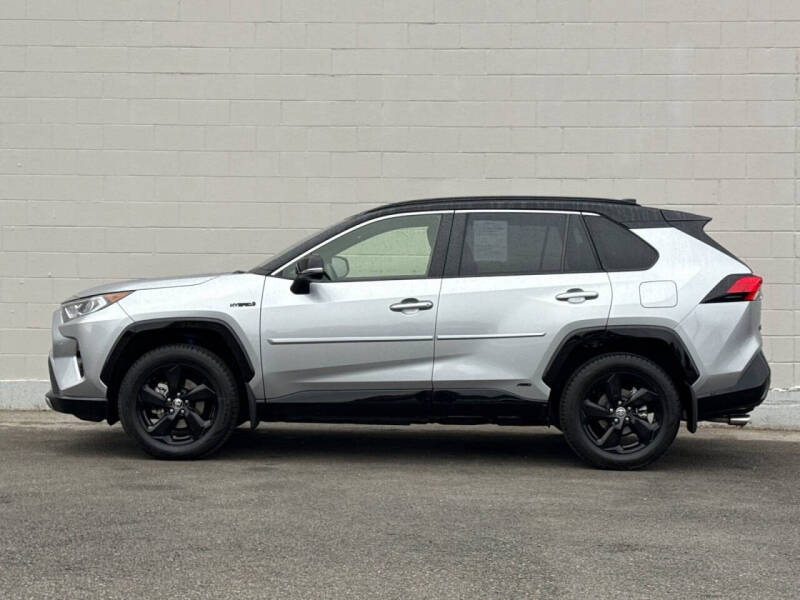 2020 Toyota RAV4 Hybrid XSE
