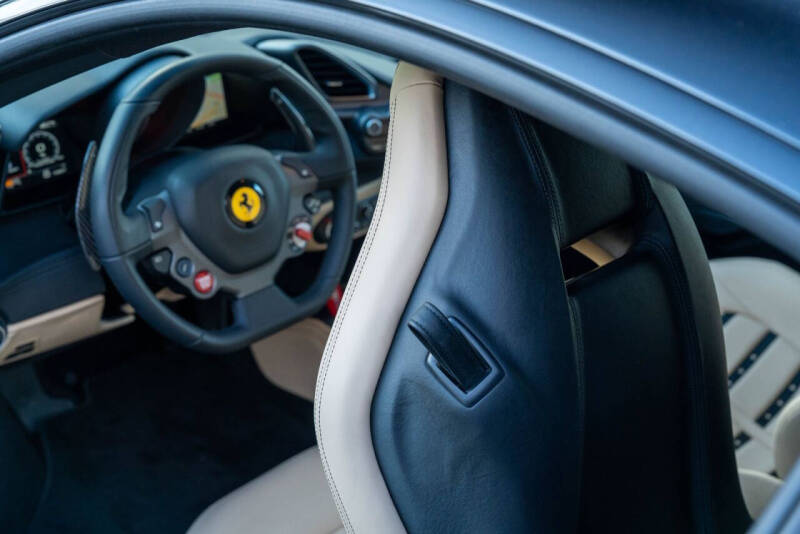 2016 Ferrari 488 GTB